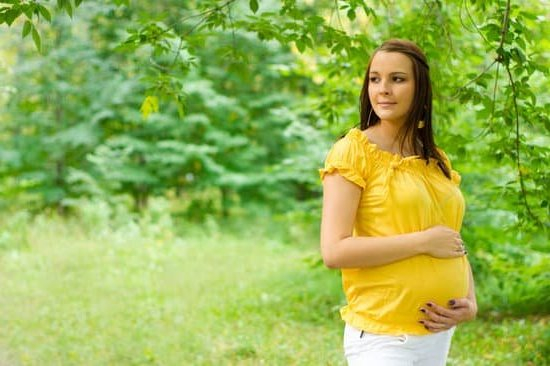 lower-stomach-pain-during-pregnancy-2nd-trimester-you-getting-pregnant