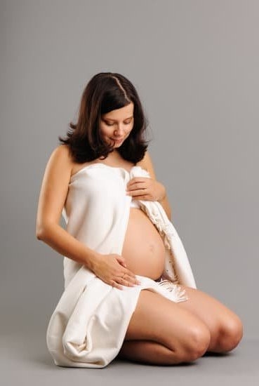 can-pregnancy-tests-turn-positive-after-sitting-you-getting-pregnant