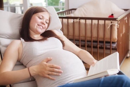 causes-for-white-discharge-during-pregnancy-you-getting-pregnant