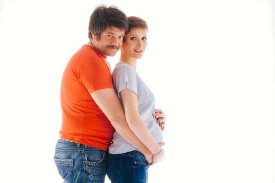 discharge-with-blood-during-pregnancy-you-getting-pregnant