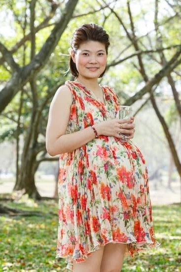 how-far-along-in-pregnancy-can-you-fly-you-getting-pregnant