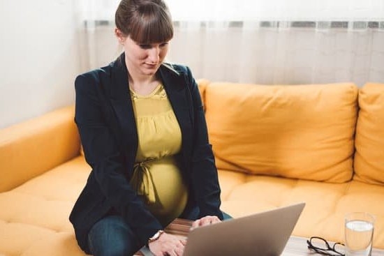 nail-polish-safe-for-pregnancy-you-getting-pregnant