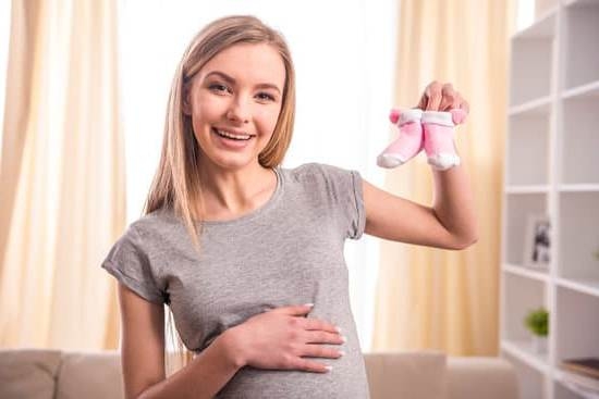 what-causes-clear-discharge-in-early-pregnancy-you-getting-pregnant