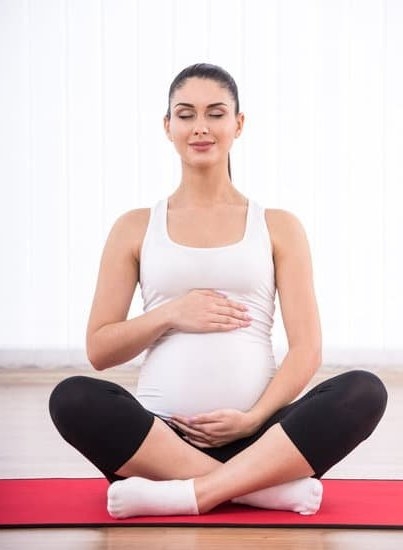 white-milky-discharge-pregnancy-third-trimester-you-getting-pregnant