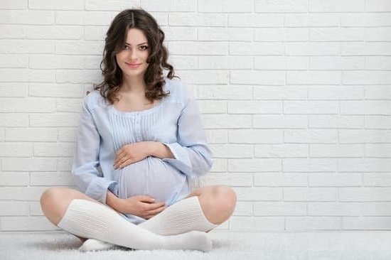 abdominal-pain-brown-discharge-pregnancy-you-getting-pregnant